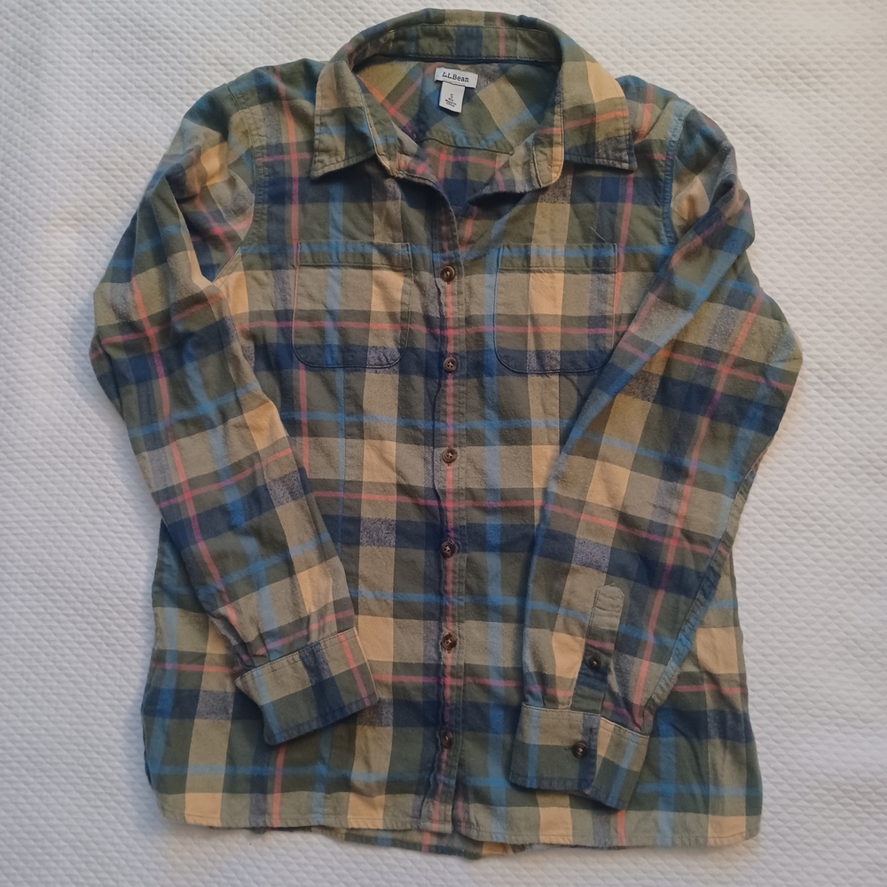 L.L. Bean Blue and Tan Plaid Button Down Shirt
